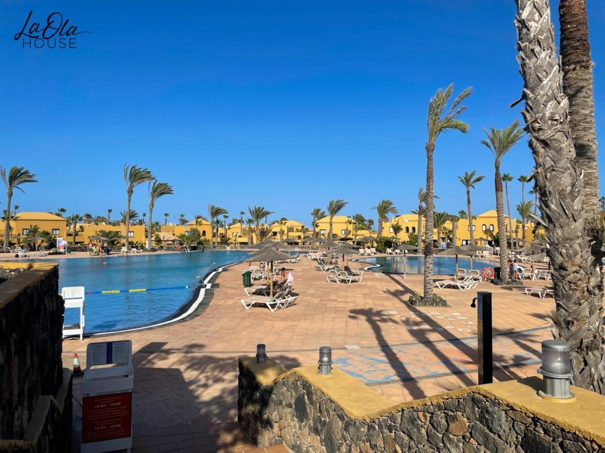La Ola House Precioso Apartamento Con Piscina Corralejo Exterior foto